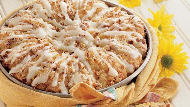 A close up of Lemon Pecan Sunburst Coffee Cake