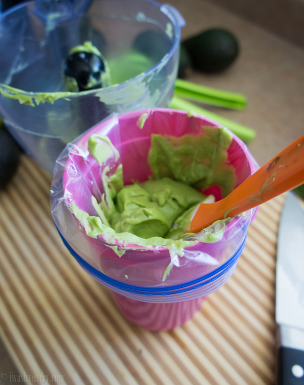 How to Properly Freeze an Avocado