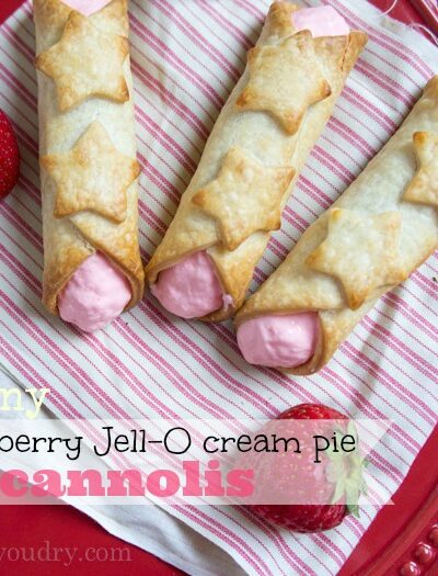 Skinny Strawberry Jell-O Cream Pie Cannolis