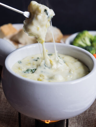 Spinach and Artichoke Fondue