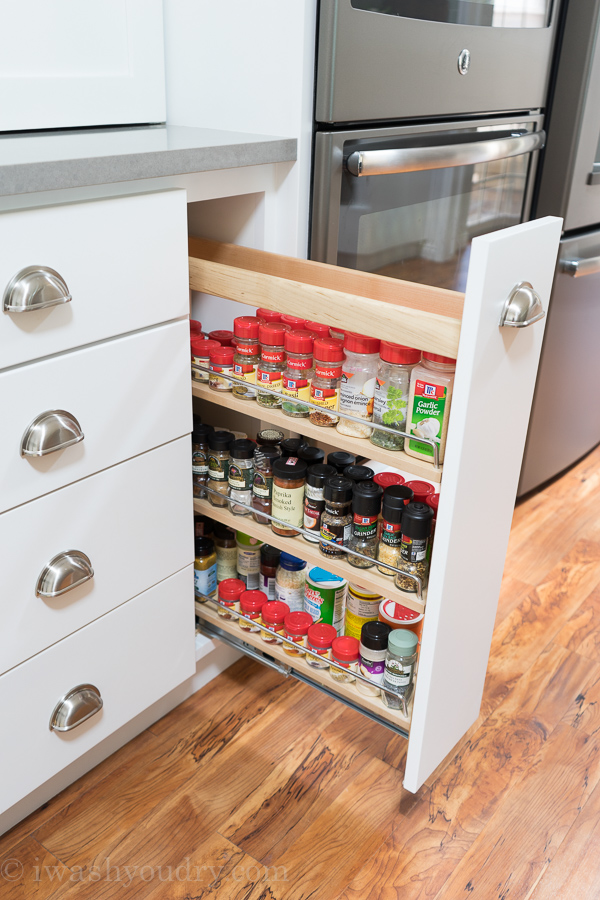 Pull Out Spice Drawer!