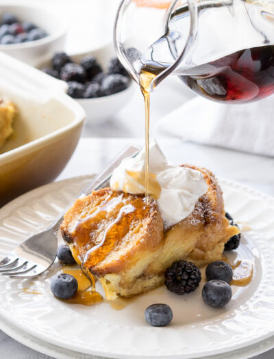 This Simple French Toast Bake is filled with loads of flavor and is also super customizable. Perfect for a weekend breakfast or brunch!