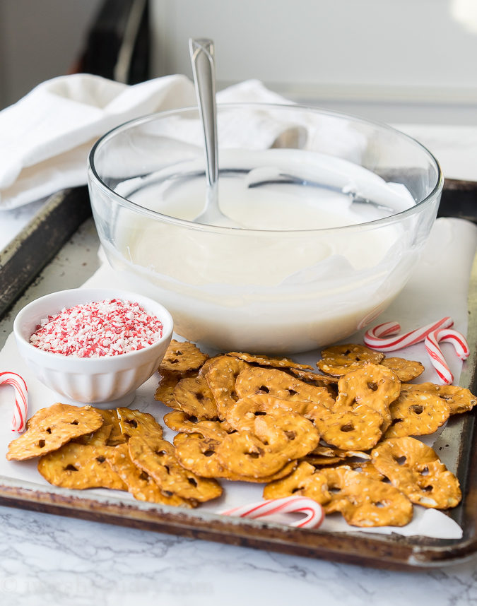 These super easy Peppermint Pretzel Crisps are a great treat for neighbors or for munching on during Christmas time!