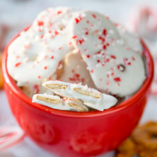 These super easy Peppermint Pretzel Crisps are a great treat for neighbors or for munching on during Christmas time!