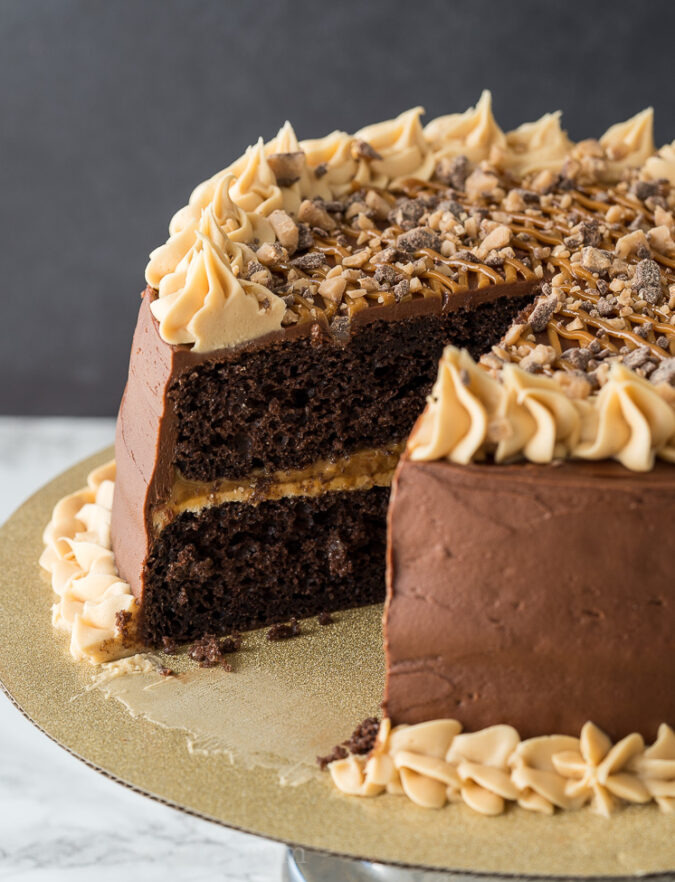 The filling on this chocolate caramel cake is so delicious! 