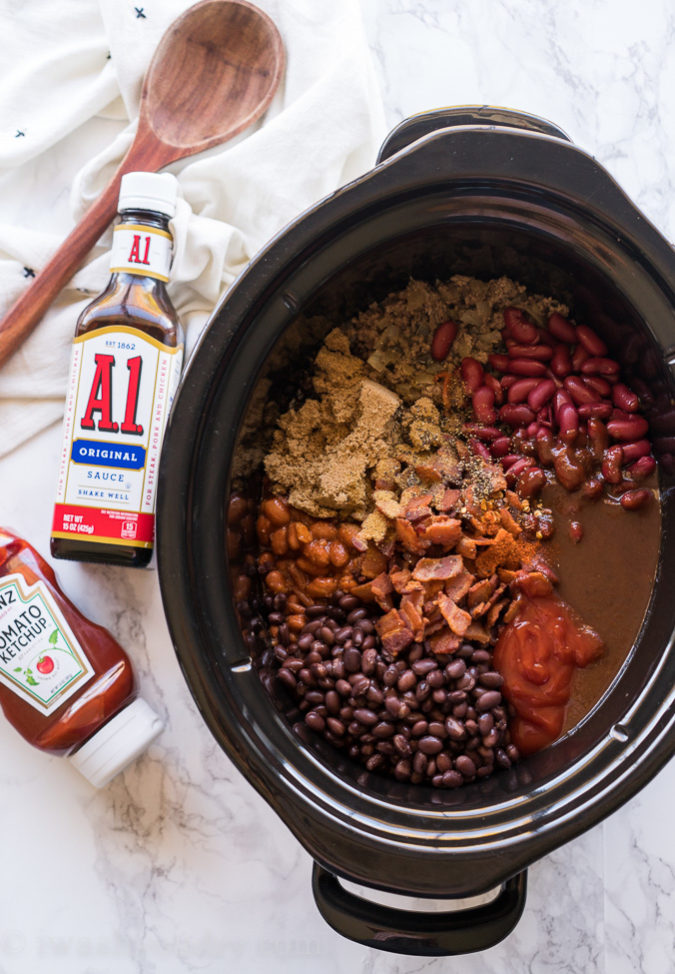 These are THE BEST Slow Cooker Baked Beans Recipe!