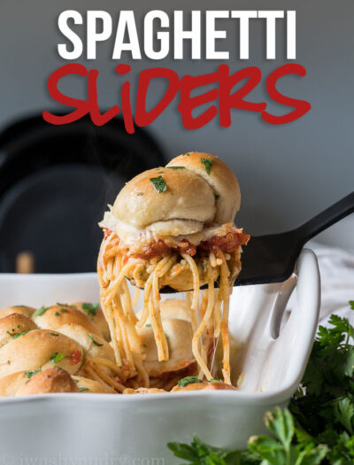 These super easy Spaghetti Garlic Knot Sliders only take a handful of ingredients found at @Walmart and come together in no time!