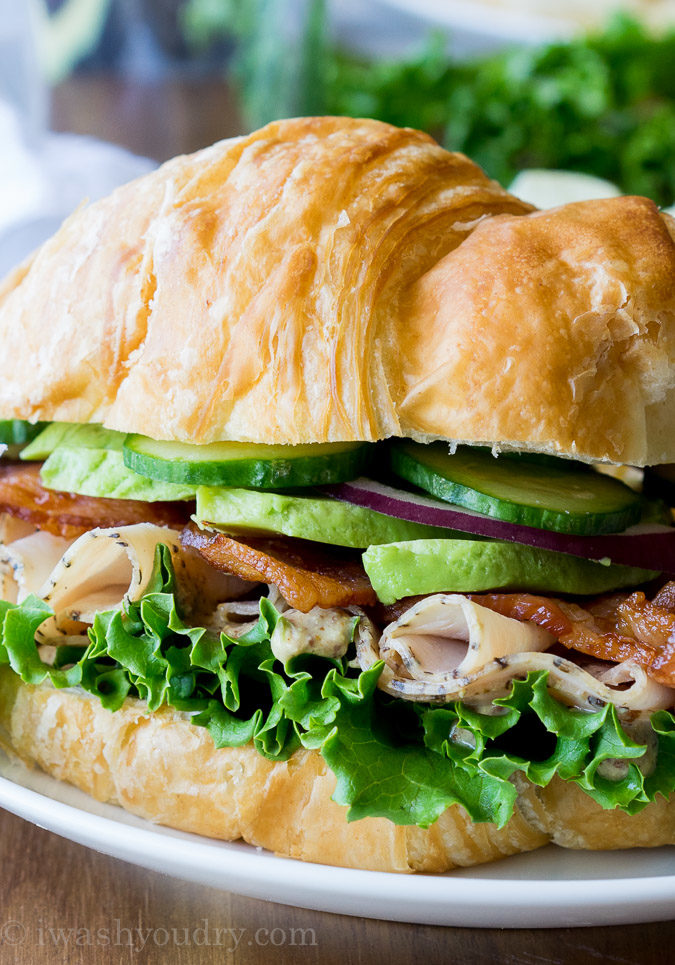 This Turkey Bacon Avocado Sandwich is my new go-to lunch recipe! So quick and easy and it tastes like it came from a famous deli!