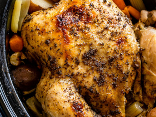 Crockpot Whole Chicken Recipe with vegetables and potatoes!