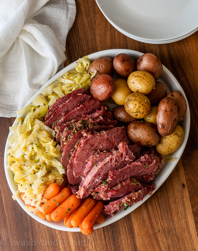 Slow Cooker Corned Beef and Cabbage recipe